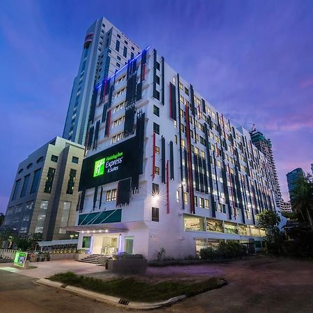 Holiday Inn Express & Suites Johor Bahru By Ihg Esterno foto