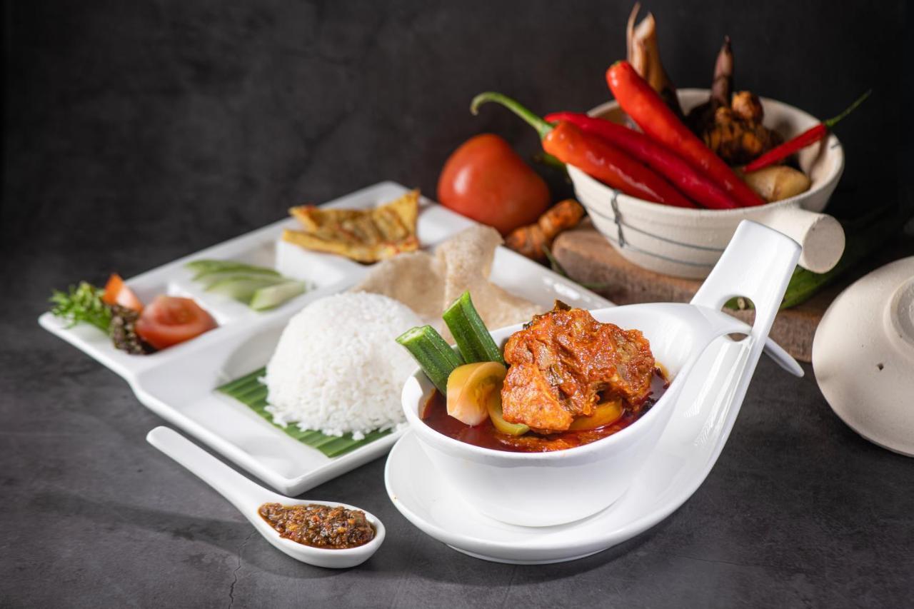 Holiday Inn Express & Suites Johor Bahru By Ihg Esterno foto
